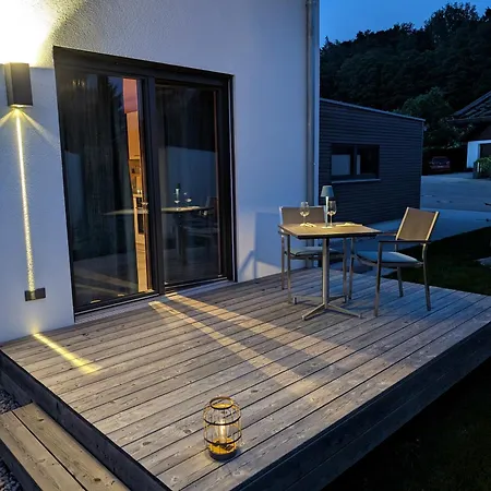Naturwohnraum - Urlaub Im Holzhaus * Berg am Starnberger See