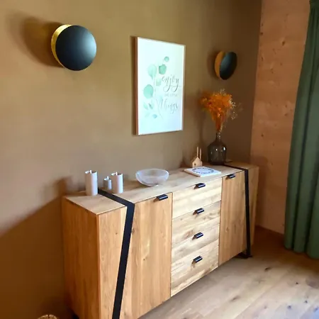 Naturwohnraum - Urlaub Im Holzhaus *