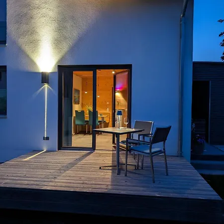 Naturwohnraum - Urlaub Im Holzhaus * Berg am Starnberger See
